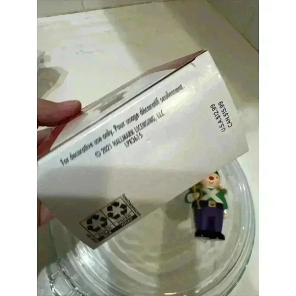 Hallmark Keepsake Christmas Ornament - A Trumpeting Thank You - 2021 - MIB - Picture 12 of 13